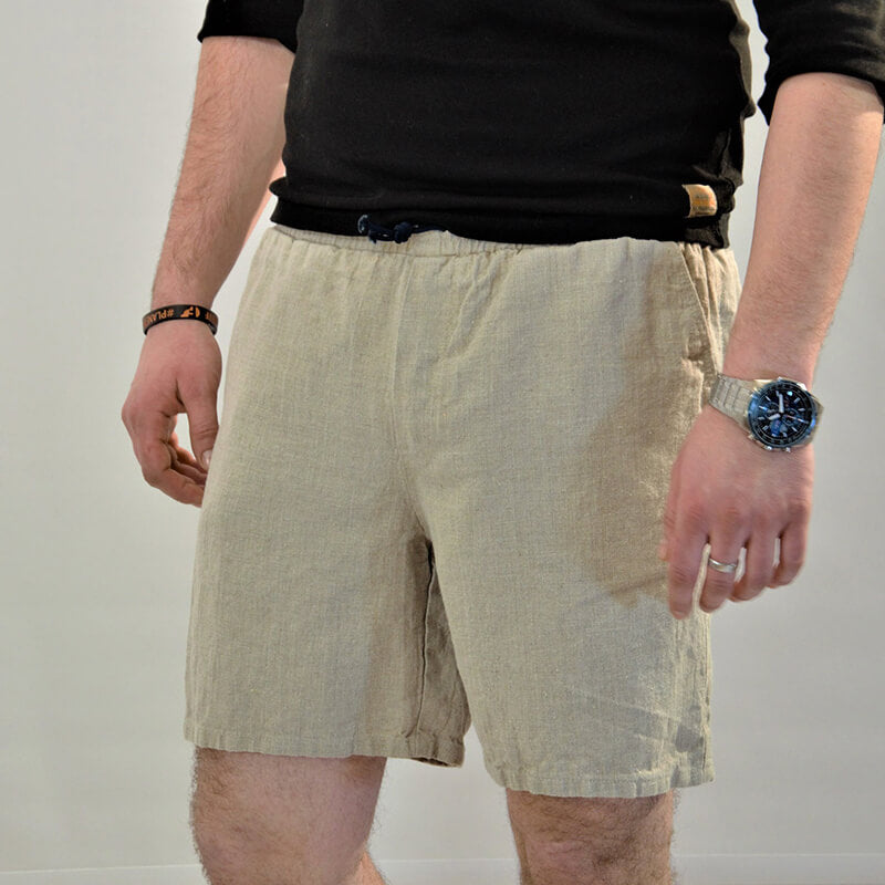 Klassische sommerliche coole atmungsaktive lockere feste leichte leichte umweltfreundliche Leinenshorts der Männer