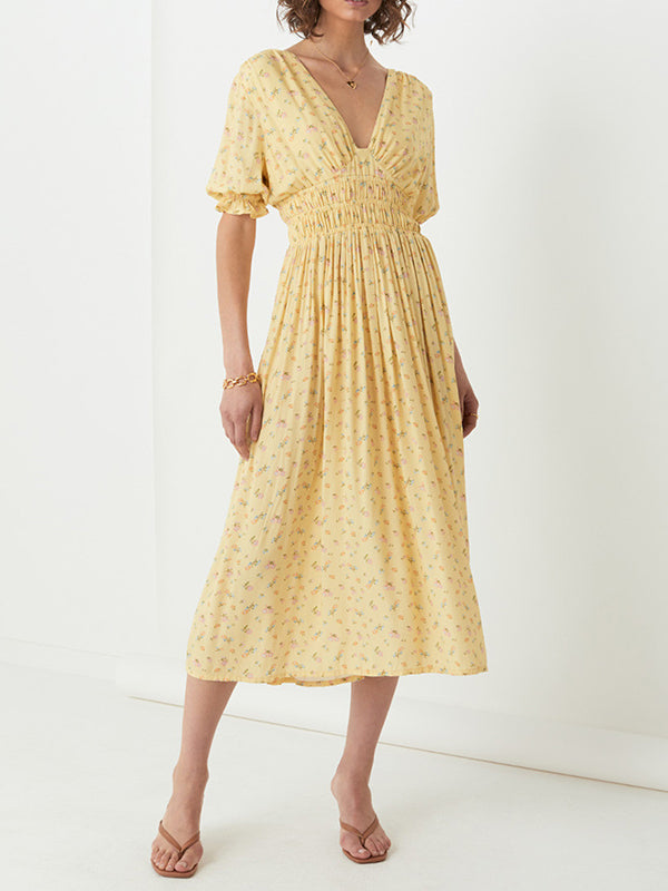 Rückenloses Blumen-Maxikleid