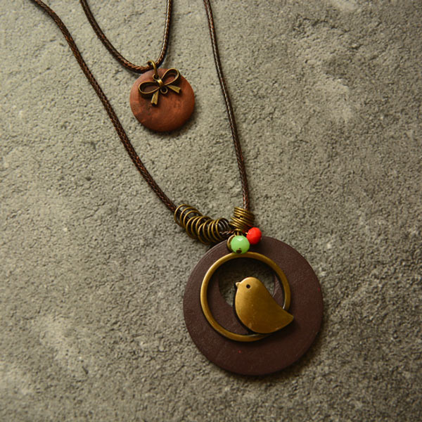 Collar de arco de pájaro de madera de doble capa de estilo vintage literario