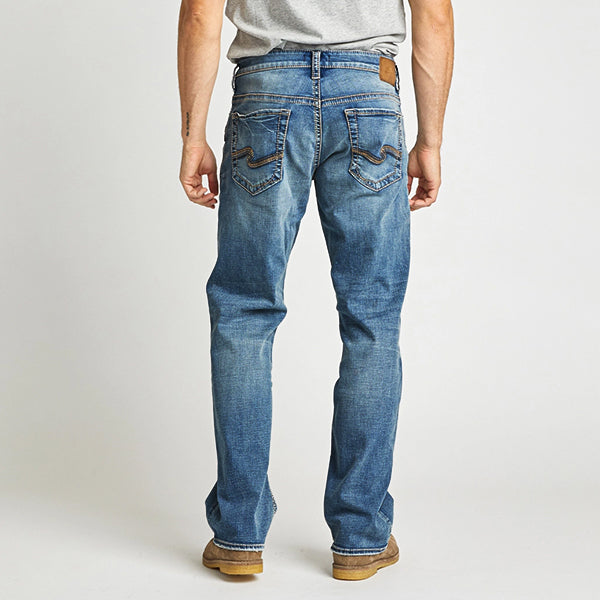 Stretchige Mid Rise Loose Fit Jeans mit geradem Bein