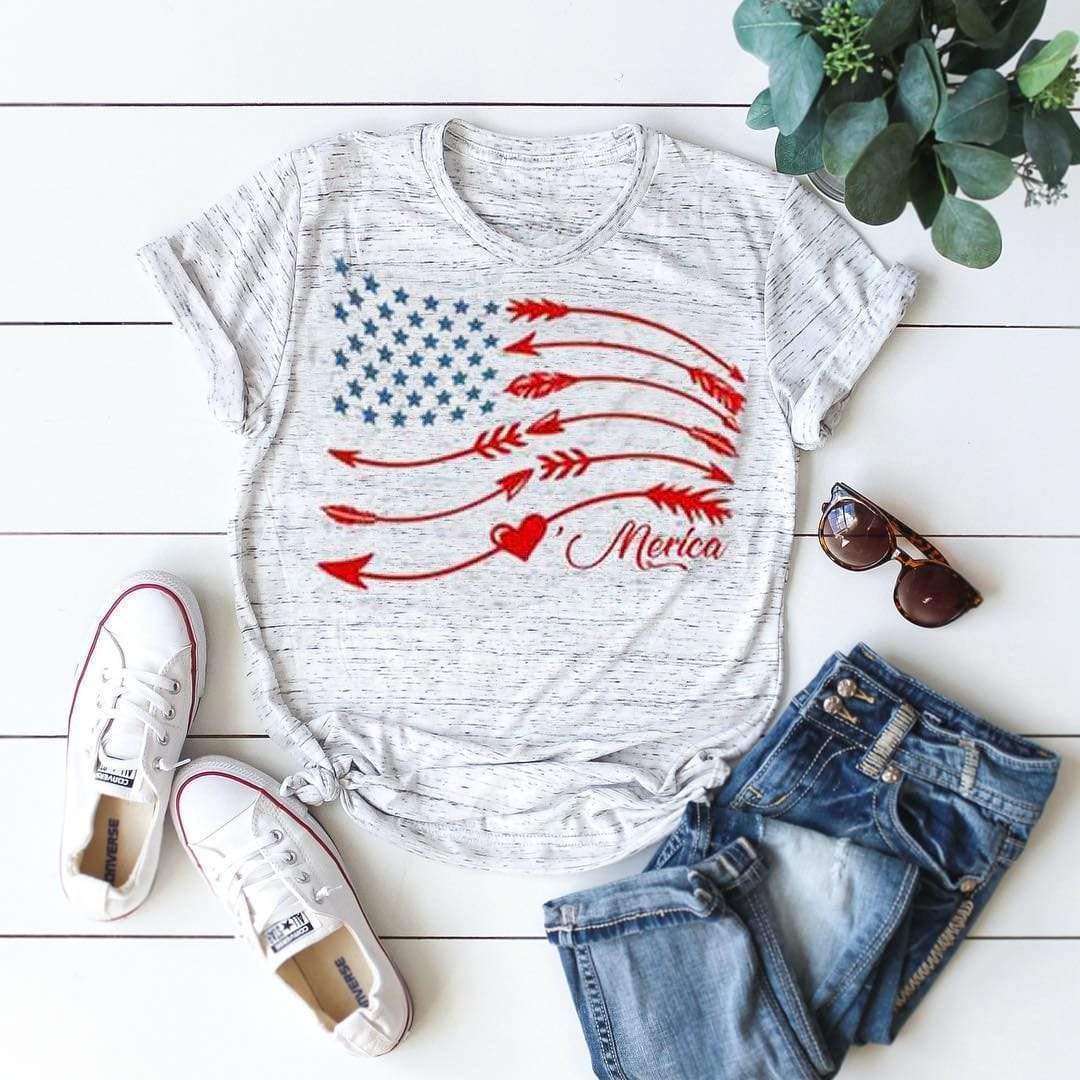 Camisetas con estampado de estrellas y flechas de Merica