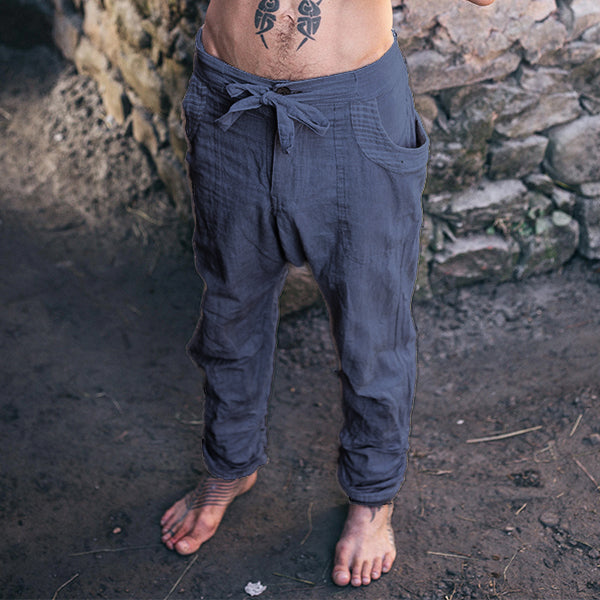 Pantalones de algodón cómodos y naturales.