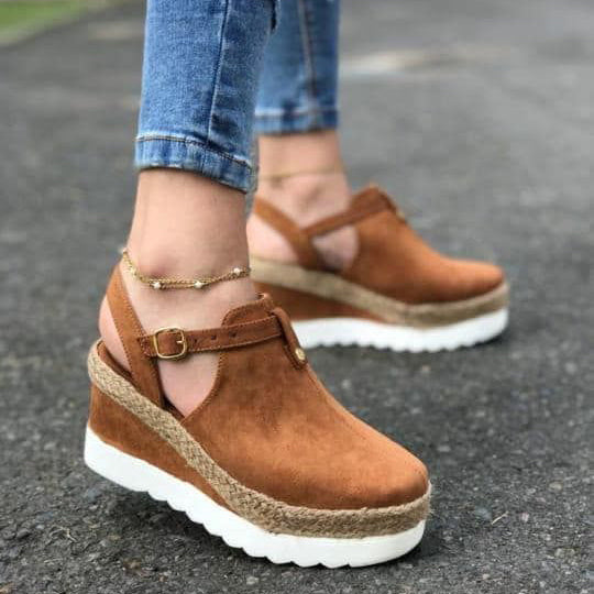 Mary Jane Keilschuhe