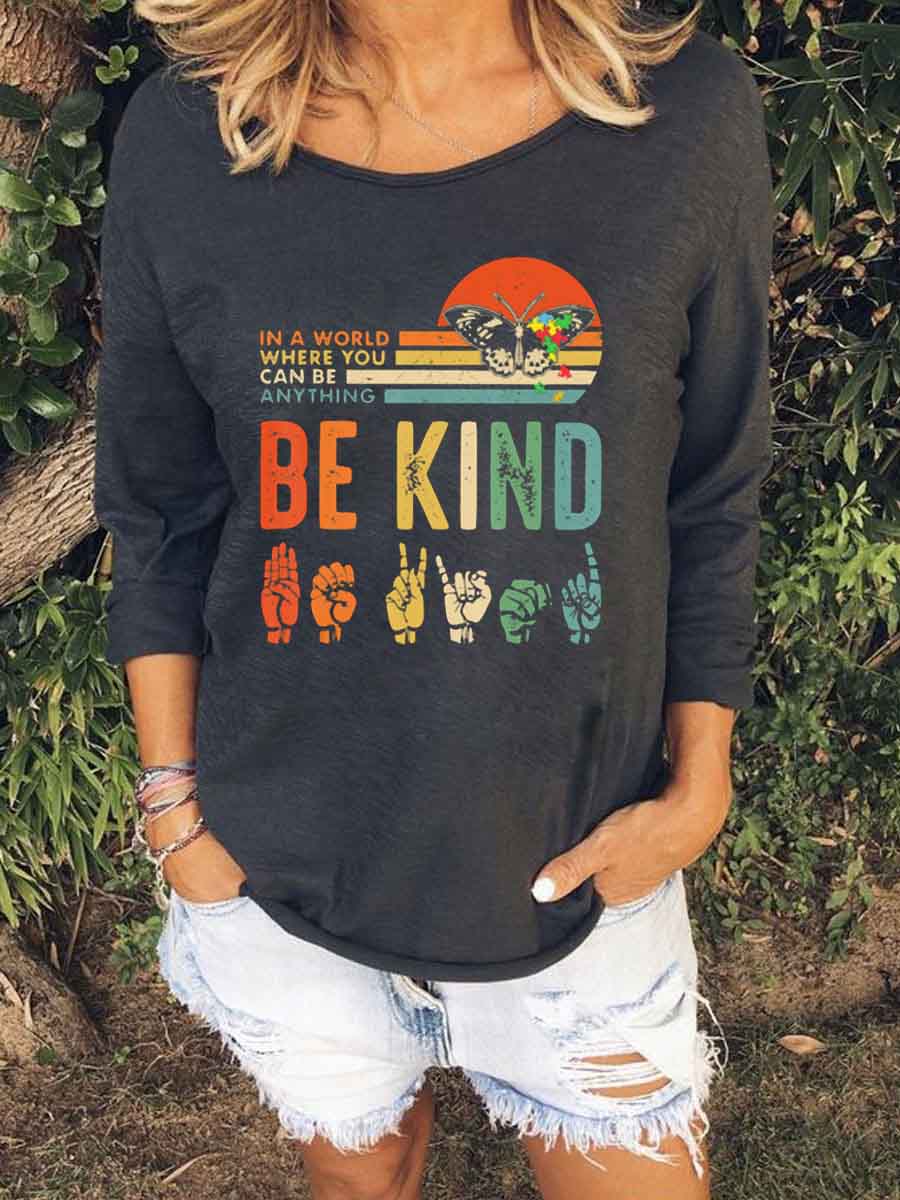 Frauen IN EINER WELT, IN DER SIE ALLES SEIN KÖNNEN Schmetterlings-Fingerabdruck-Oberteil