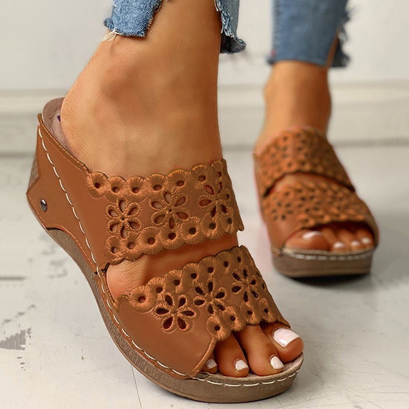 Open Toe Wedge Sandalen für Damen mit hohler Blume