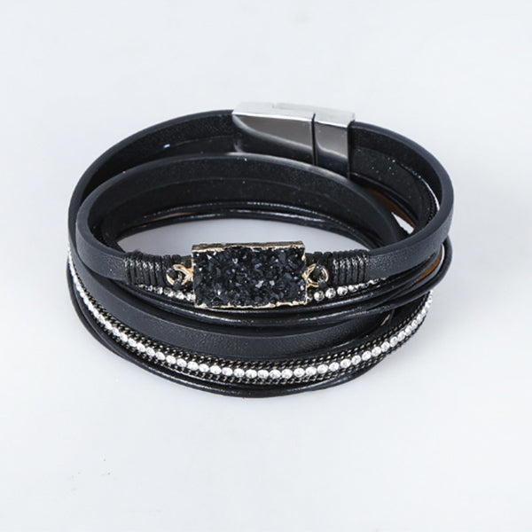 Pulsera de cuero y cristal para hombre.