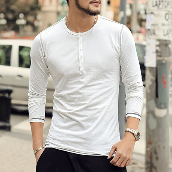 Camisa casual de hombre con manga larga para el cuello redondo.