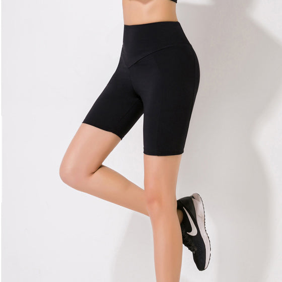 Apriete los pantalones cortos sin costuras