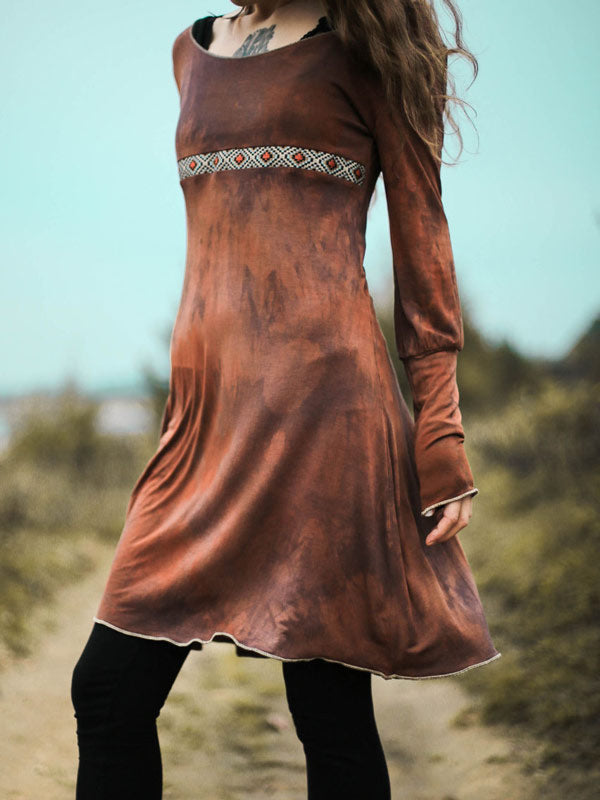 Vestido de mujer de manga larga, fértil.