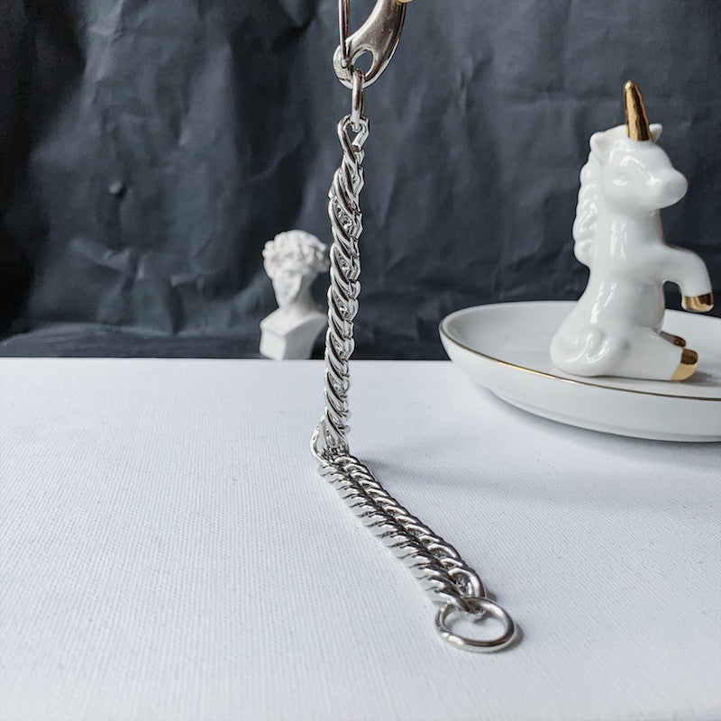 Paprasta apyrankė iš paprasto lydinio vyrams