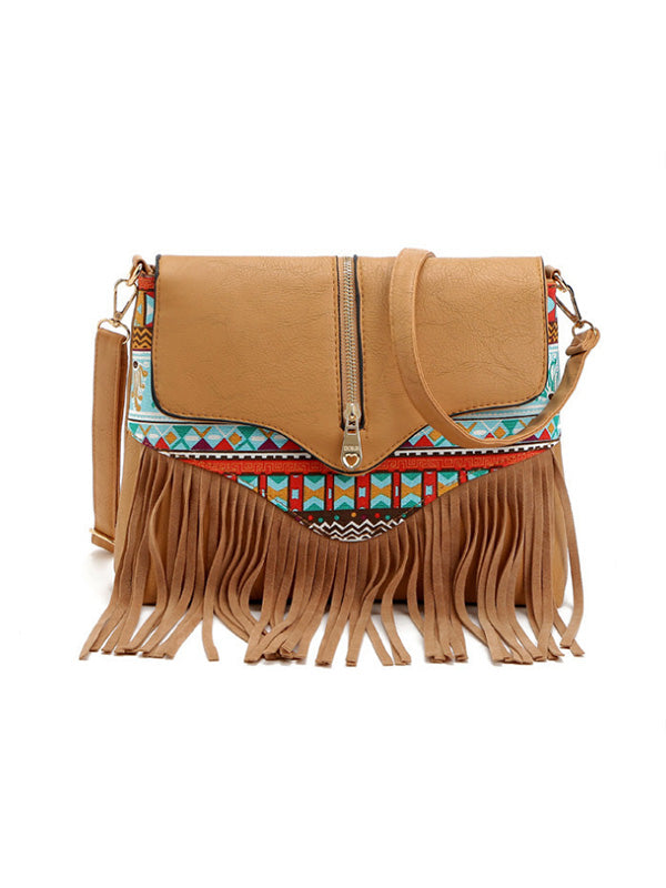 Estampado vintage para mujer con un cortaúñas