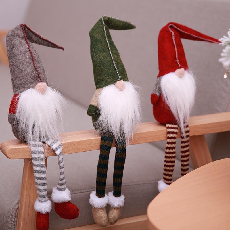 Enano escandinavo con decoraciones navideñas