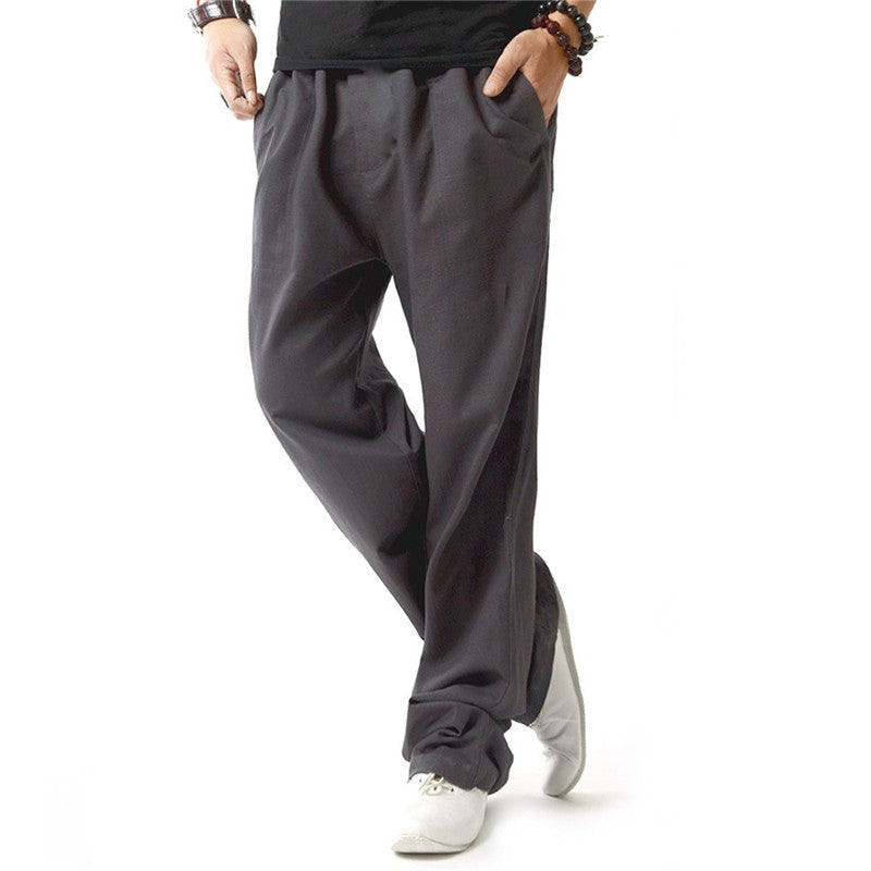 Pantalones casuales con cintura elástica.