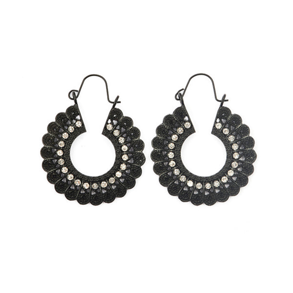 Pendientes de mujer de estilo étnico tallados huecos