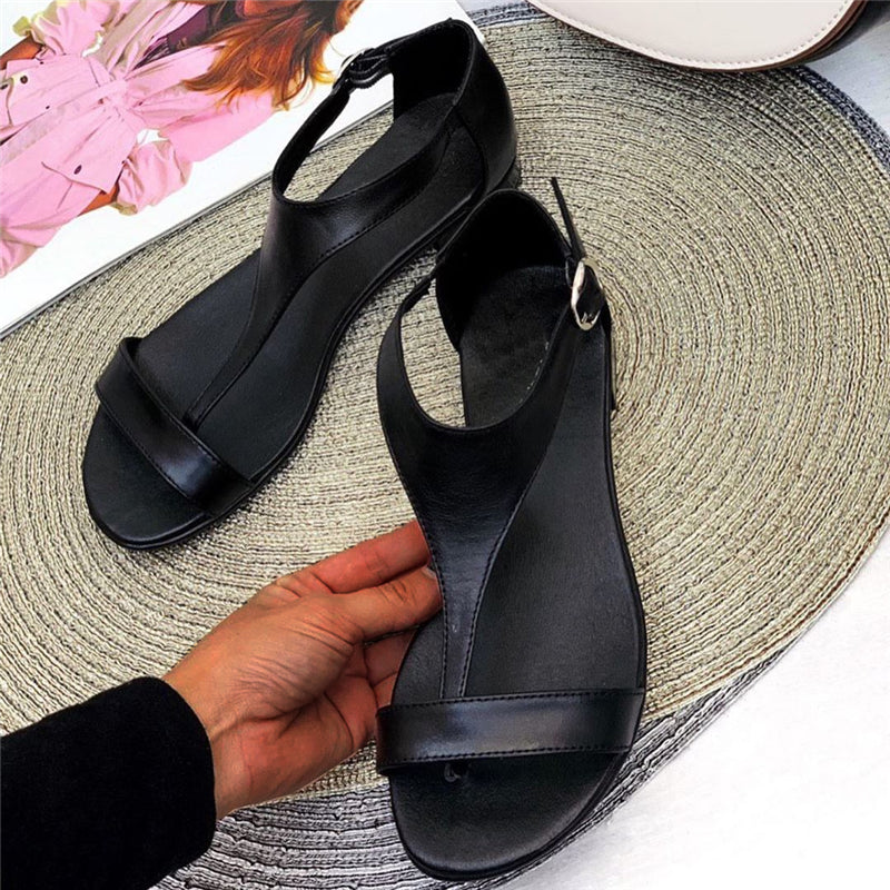 Frauenausschnitt Sandalen mit flachem Absatz