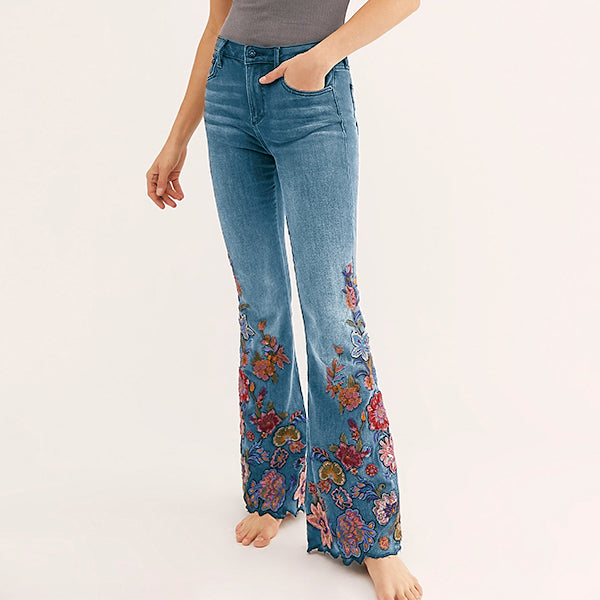 Blumengestickte Stretchy Bell Bottom Jeans