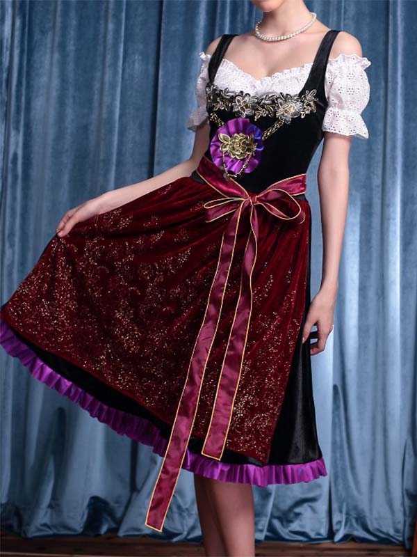 Elegante vestido de mujer con lazos