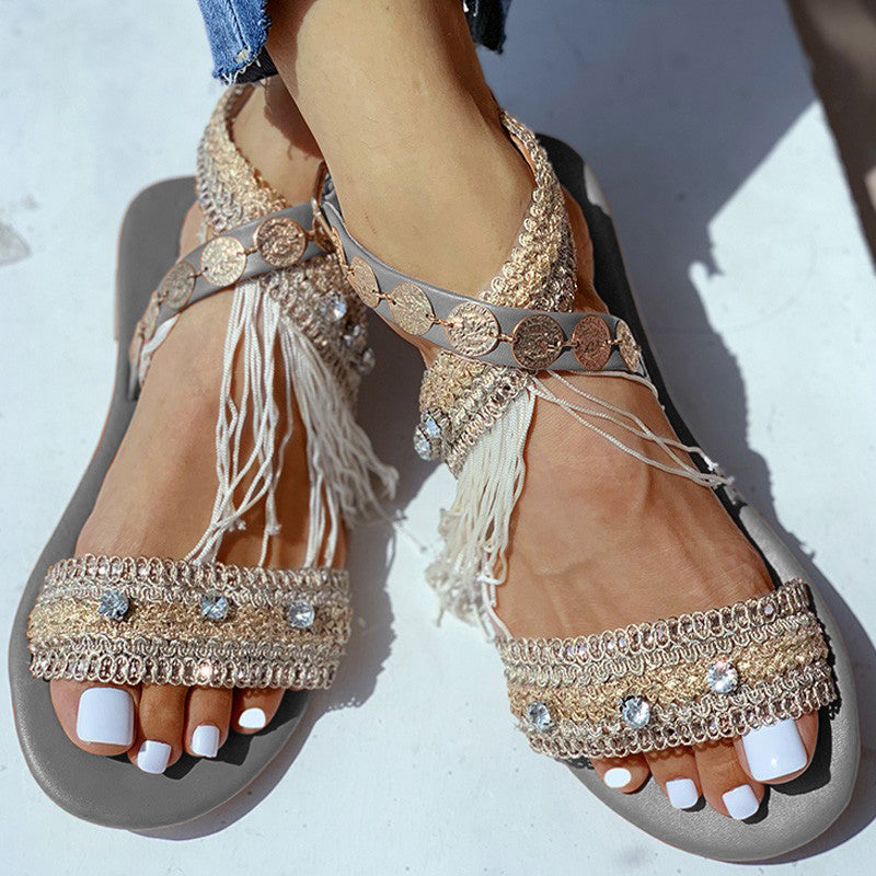 Moteriškos basutės su bohemišku kutu