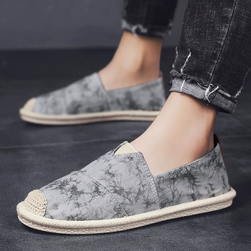 Zapatos de cáñamo casuales, cómodos y ecológicos para hombres que respiran el aire del verano.