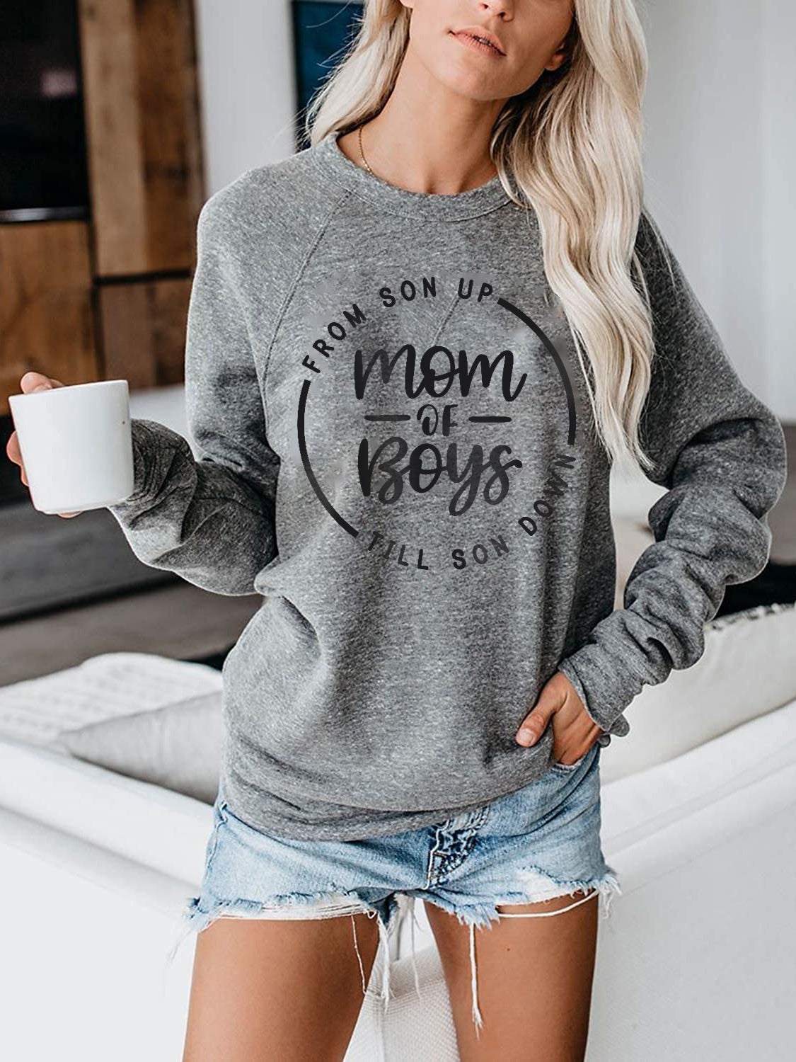 MomLife: un suéter de hijo a hijo para mujeres