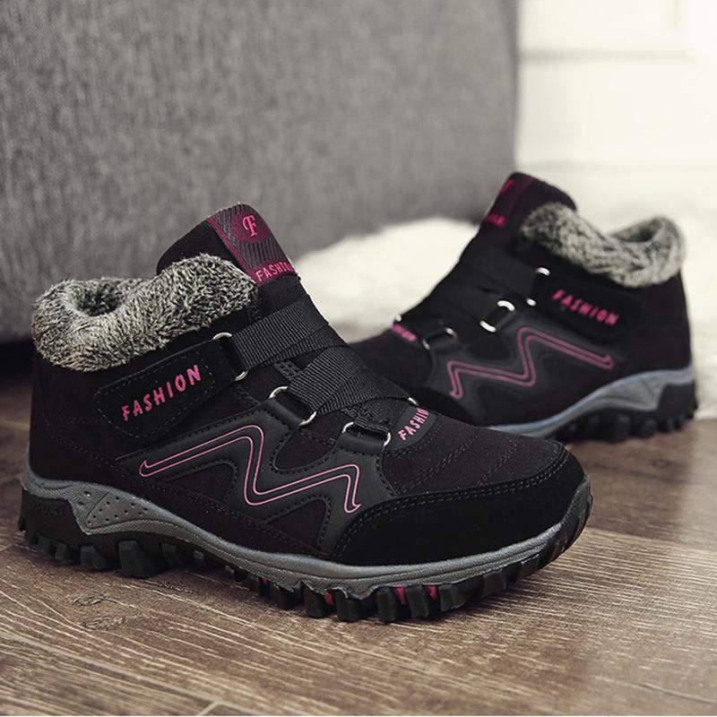 Calzado de terciopelo para mujer en esquís