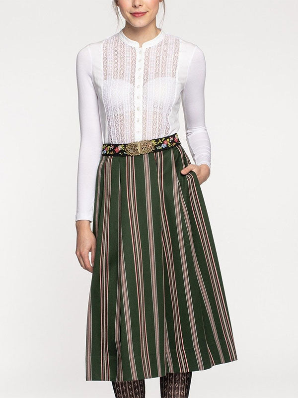 Falda de mujer con chaqueta en el centro de la cintura