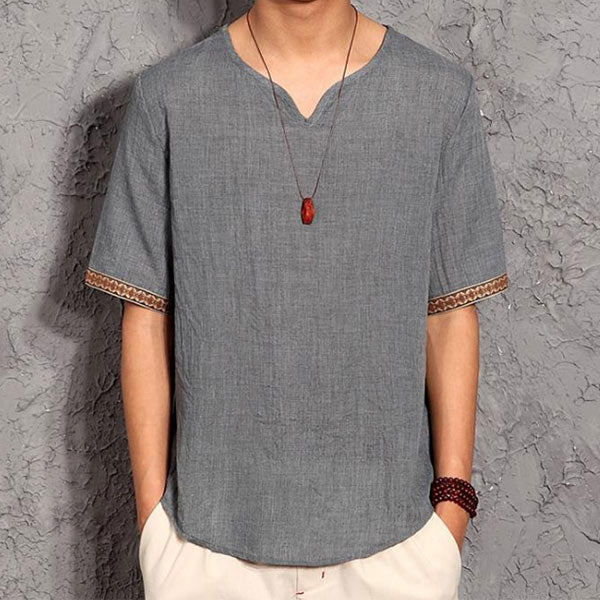 Camisa de lino para hombre con manga corta.