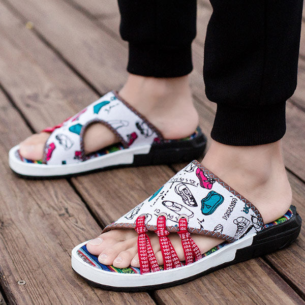 Sandalias y zapatillas antideslizantes para hombres de estilo étnico retro.