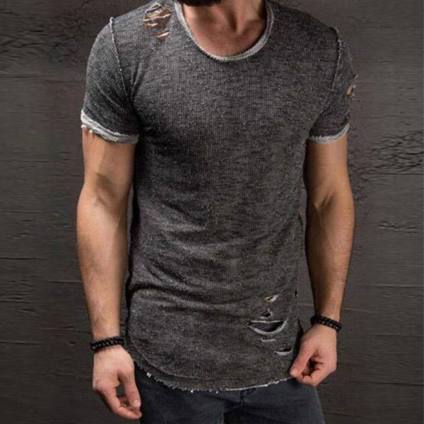 Camiseta rasgada de hombre