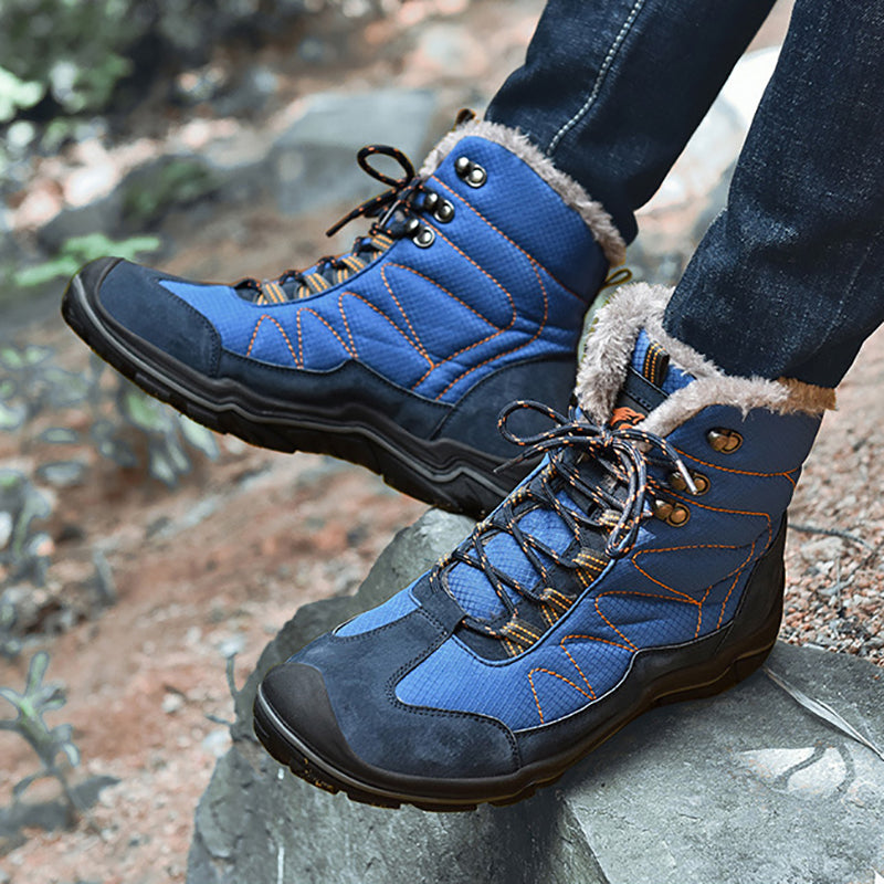 Botas de senderismo para hombre.