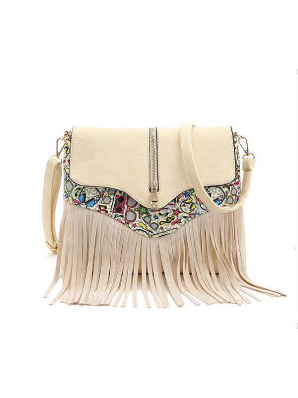 Estampado vintage para mujer con un cortaúñas