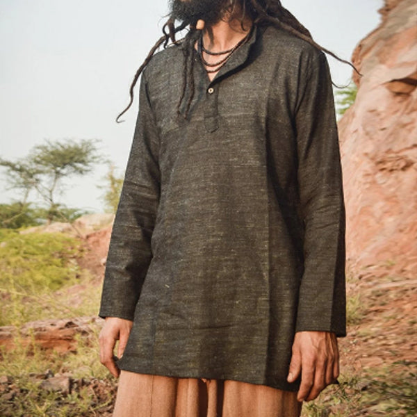 Bequeme umweltfreundliche lange Kurta aus natürlicher Baumwolle