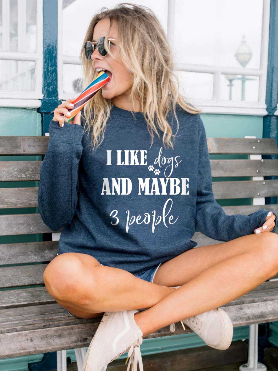 Frauen Ich mag Hunde und vielleicht 3 Personen drucken Sweatshirt