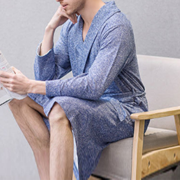 Albornoz suave y cómodo de toalla japonesa.