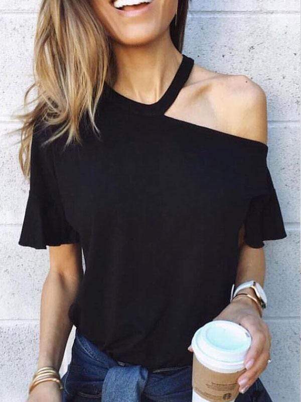 Camisa negra con hombros de rocío