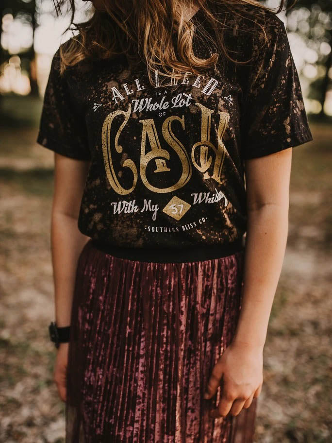 Para las mujeres, todo lo que necesito es un montón de cortes de cabello con mi camiseta de whisky S7 Southern Bliss Co Print