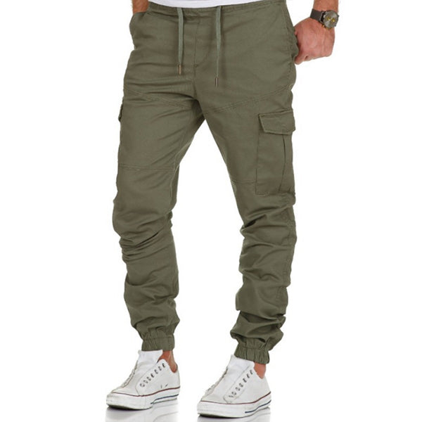 Pantalón extragrande para hombre con varios bolsillos.