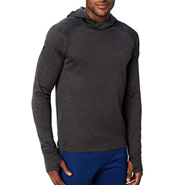 Cómoda camisa deportiva con capucha para hombre.