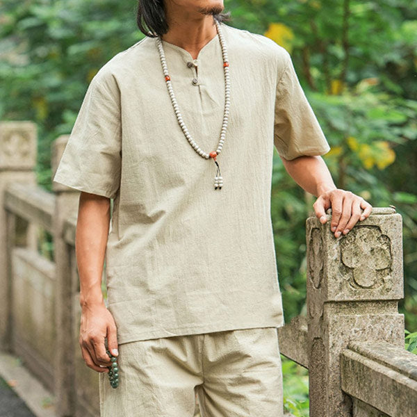 Solid color t-shirt with solid color button in cotton and linen for men