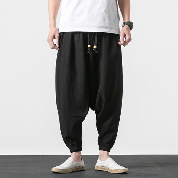 Pantalones de hombre de algodón y lino con pierna ancha.