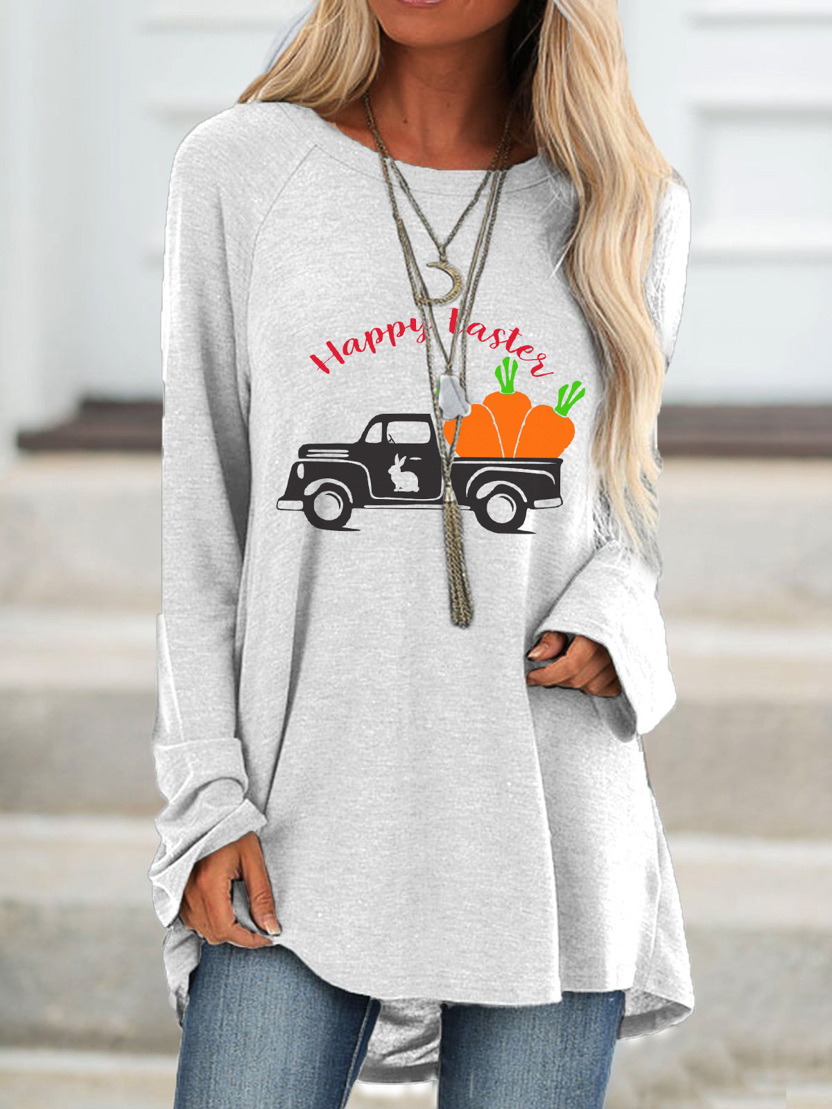 Senų Velykų sunkvežimis su morkų marškinėliais