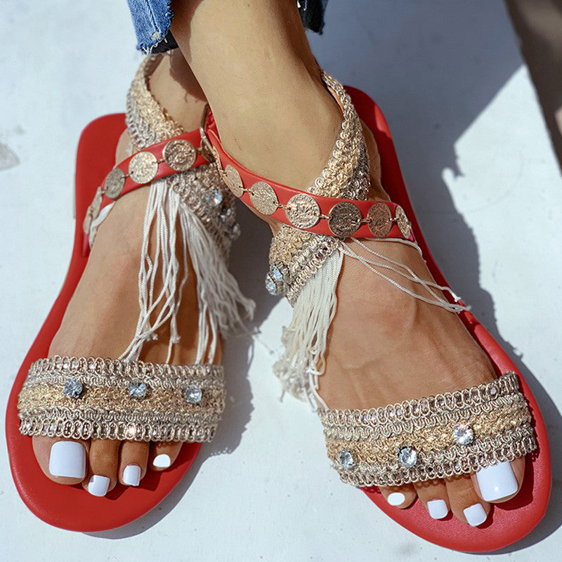 Moteriškos basutės su bohemišku kutu