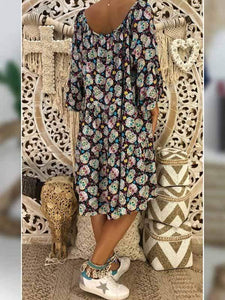 Vestido con estampado de calavera de talla grande