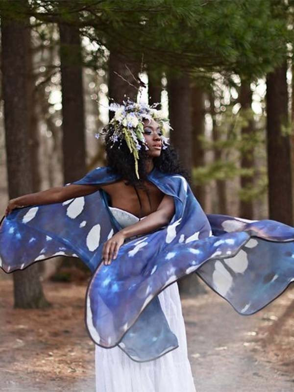 Gorro de mujer con estampado de mariposas