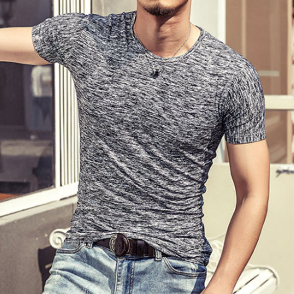 Camisa súper elástica de manga corta para hombre.