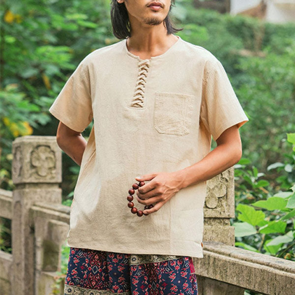 Camisa de hombre de manga corta de algodón y lino.