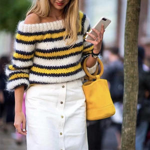 Suéter vintage de mohair a rayas con cuello oblicuo y manga farol