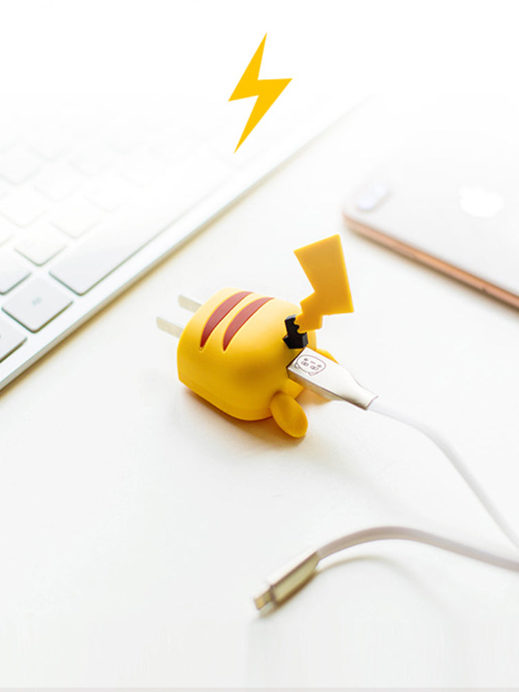 Enchufe Pikachu Apple