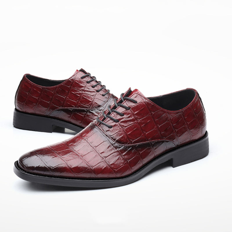 Zapatos de cuero de los hombres británicos