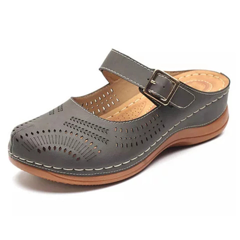 Hohe flache Sandalen für Damenmode